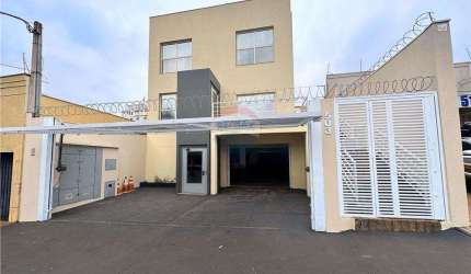 Prédio comercial ao lado hospital São Paulo com 10 salas, 10 vagas de garagem e elevador!!