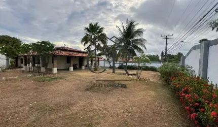 Linda casa térrea no coração de Vilas do Atlântico!