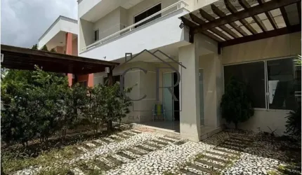 Prontíssima para entrar e morar, super aconchegante!