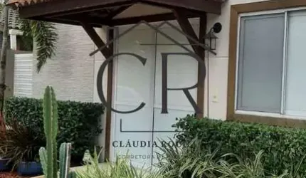Duplex em condomínio fechado, em Abrantes! Porteira fechada!