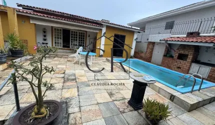 Oportunidade ímpar em Vilas do Atlântico, alameda fechada!