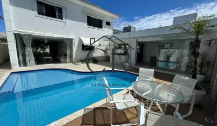 Arquitetura moderna em condominio fechado, porteira fechada!!