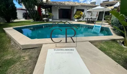 Linda casa térrea no coração de Vilas do Atlântico!