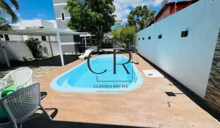 Um encanto de casa com piscina privativa ao lado de Vilas do Atlântico!
