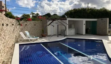 Maravilhosa cobertura em condomínio fechado!