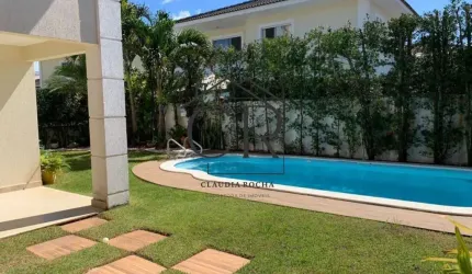 Maravilhosa casa ao lado de Vilas do Atlântico!!