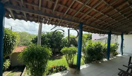 Oportunidade ímpar em Vilas do Atlântico, casa em alameda fechada!!