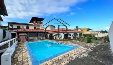 Casa térrea com localização incrível! Próxima a praia de Vilas do atlântico!