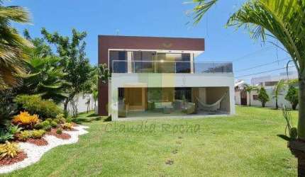 Maravilhosa casa em condomínio fechado com excelente infraestrutura!!