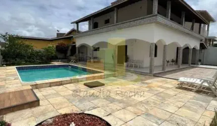 Fantástica casa no coração de Vilas do Atlântico!