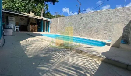 MARAVILHOSA CASA COM PISCINA PRIVATIVA E ÁREA GOURMET!!!