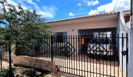 VENDA | Casa, com 2 dormitórios em Jardim América, Maringá
