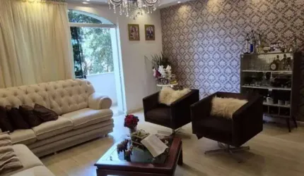 VENDA | Apartamento, com 3 dormitórios em Zona 04, Maringá