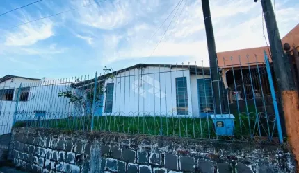 Casa no maior bairro de Santa Maria
