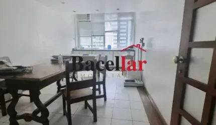 Kitnet / Stúdio à venda na Avenida Nossa Senhora de Copacabana, Copacabana, Rio de Janeiro, 45 m2 por R$ 470.000