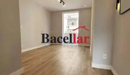 Apartamento com 3 quartos à venda na Rua Marquês de Olinda, Botafogo, Rio de Janeiro, 80 m2 por R$ 820.000