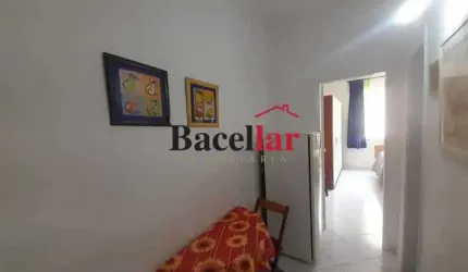 Kitnet / Stúdio à venda na Rua Barata Ribeiro, Copacabana, Rio de Janeiro, 27 m2 por R$ 460.000