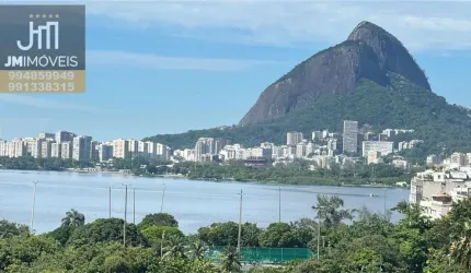 Apartamento com vista total para lagoa totalmente reformado.