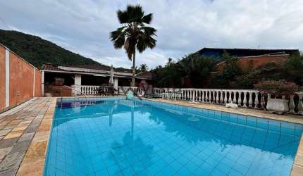 Casa à venda no Guaiúba no Guarujá, SP | QVista Inteligência Imobiliária Guarujá