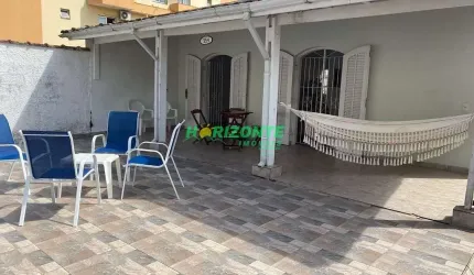 Casa 3 dormitórios na Praia Grande Ubatuba