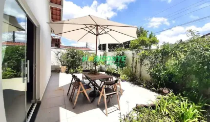 Casa com 3 dormitórios à venda, no Urbanova 225 m² por R$ 1.350.000 - Urbanova - São José dos Campo