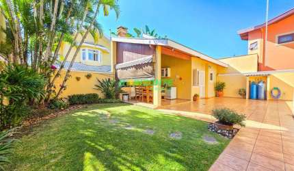 Casa à venda, 337 m² por R$ 1.990.000,00 - Urbanova - São José dos Campos/SP
