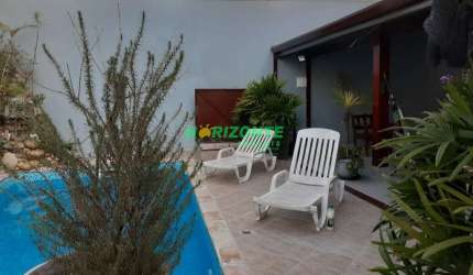 Casa à venda, 270 m² por R$ 2.300.000,00 - Urbanova - São José dos Campos/SP