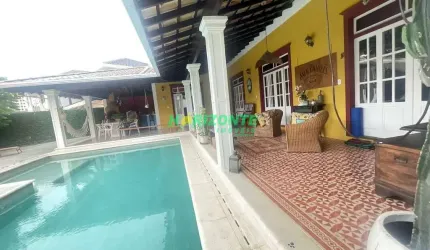 Casa para alugar, 528 m² por R$ 15.864,09/mês - Urbanova - São José dos Campos/SP