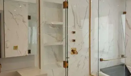 $ 2.300,000 A venda uma casa com 04 Dormitórios no Cond. Quinta do Lago , São Jose do Rio Preto S/P.