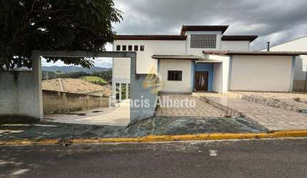 Casa Alto Padrão 3 Suítes condominio fechado Recanto das águas em Extrema MG