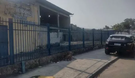 Galpão para Venda em Niterói, Barreto, 2 banheiros