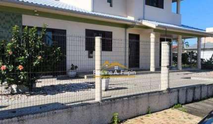 Casa com 3 dormitórios à venda, 164 m²  - Centro - Balneário Arroio do Silva/SC