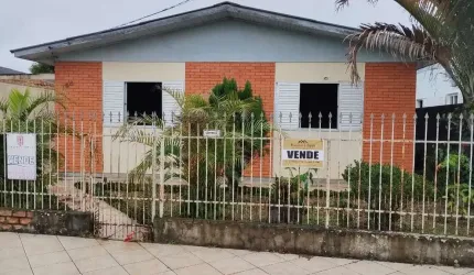 Casa com 3 dormitórios à venda, 168 m² por R$ 250.000 - Araranguá/SC