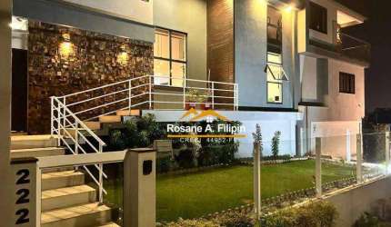 Casa com 3 dormitórios à venda, 281 m² - Pinheirinho - Criciúma/SC