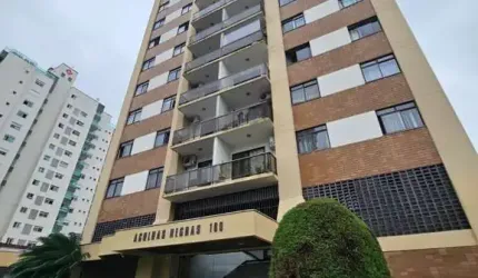 Apartamento com 3 quartos para alugar no Victor Konder, Blumenau  por R$ 2.500