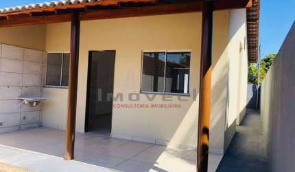 Casa com 2 quartos no bairro Paiaguás em Várzea Grande!