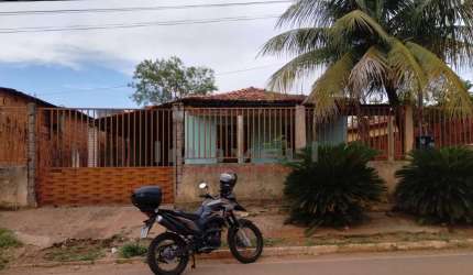 Casa Para Vender com 2 quartos no bairro 23 de Setembro em Várzea Grande