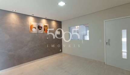 Casa recém reformada em bairro à venda no Bairro Jardim Aeroporto em Itu, 3 dormitórios, com 117m² de construção