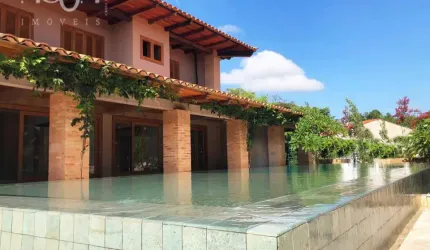 Casa à venda no Condomínio Terras de São José I com 1000m² de área construída, sendo 2400m² de área total. Com arquitetura colonial, construído com