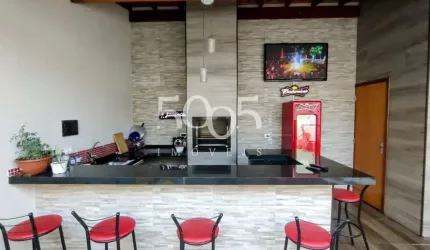Casa à venda no Parque America, com dois dormitórios e 150m² de terreno
