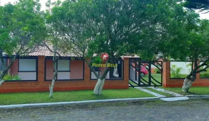 Casa com 8 quartos à venda no Atlântida Sul (Distrito), Osório  por R$ 670.000