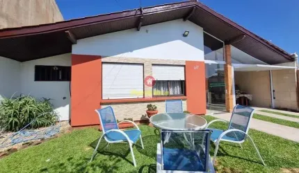 Casa com 3 quartos à venda no Atlântida Sul (Distrito), Osório  por R$ 540.000