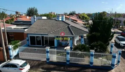 Casa com 2 quartos à venda em Rainha do Mar, Xangri-Lá , 190 m2 por R$ 750.000