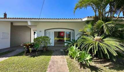 Casa com 6 quartos à venda no Atlântida, Xangri-Lá , 223 m2 por R$ 990.000