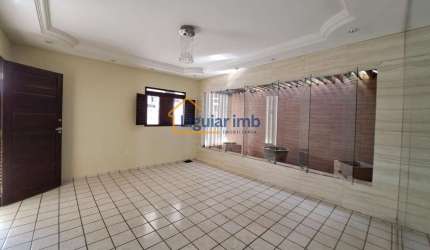 Casa para Venda em João Pessoa, Jardim Cidade Universitária, 5 dormitórios, 2 suítes, 4 banheiros, 4 vagas