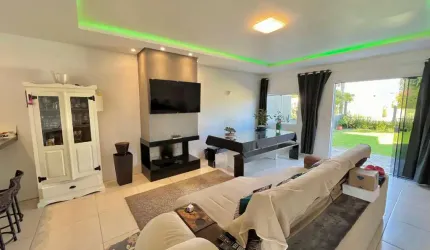Casa com 3 quartos à venda na Rua Rio Comandaí, 75, Centro, Xangri-Lá por R$ 595.000