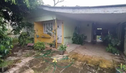 Casa com Edicula Junto a Natureza