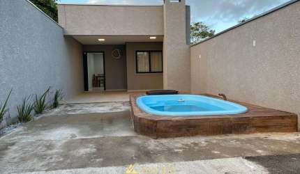 Casa a venda em Pontal do Sul