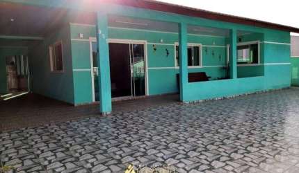 Vendo excelente Casa quadra mar em Pontal do SUL