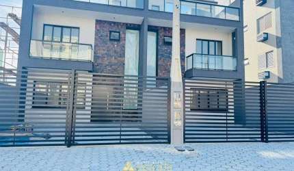 Triplex a venda com vista para o Mar